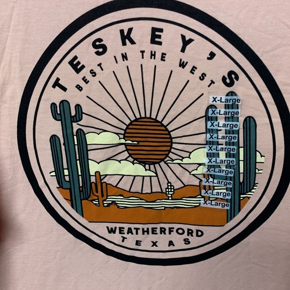 TGT Peach Graphic Tee Best In The West - Picture 7 of 7